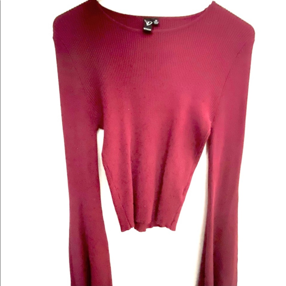 Windsor big sleeve burgundy top!